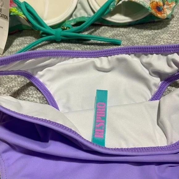 Colorful bikini set top/bottoms Made Korea 9M=girl 7-8 years old. SKU-A128 - Picture 4 of 6